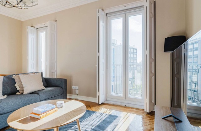 Dreamy Rios Rosas 3BR w/Doorman, Elev, A/C, by Blueground