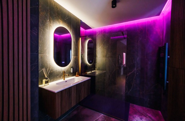 Dreamy Room - Escape, Spa & Private Cinema