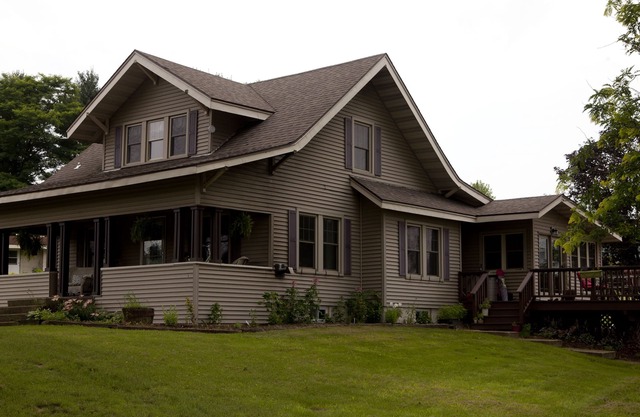 Driftless Area Farmhouse Guest Suite