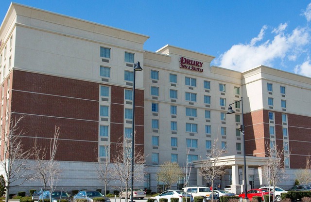 Drury Inn & Suites Columbus Grove City