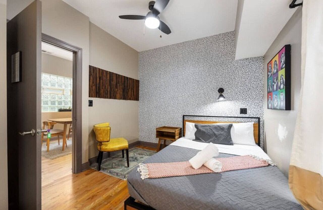 Dubois Guest House Room 301