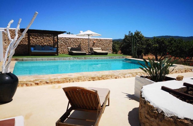 DUE TO CANCELLATION: OCT 25–NOV 1 IBIZA VILLA AVAILABLE 🌴 BEST PRICE GUARANTEED
