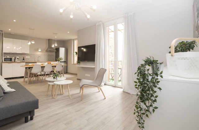 Duplex Republique YourHostHelper