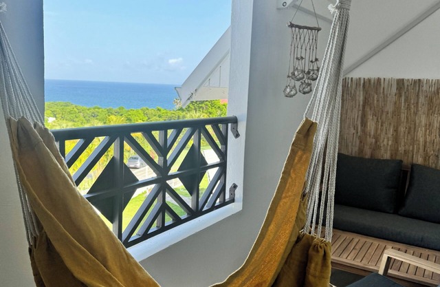 Duplex sea view with pool, Le Gosier 5 minutes from the beach!