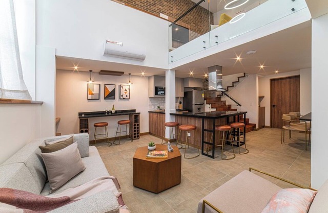 E104 - Fantastic Two Story 3-bed/3-bath Unit