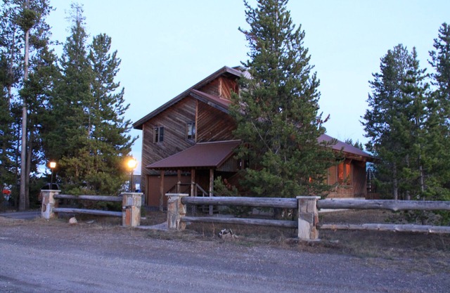 Eagle's Nest in Town of West Yellowstone
