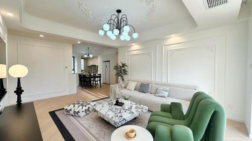 Eastern Hub - Bund Branch Superior 3bedroom Near TianZiFang&XinTianDi, Near Subway