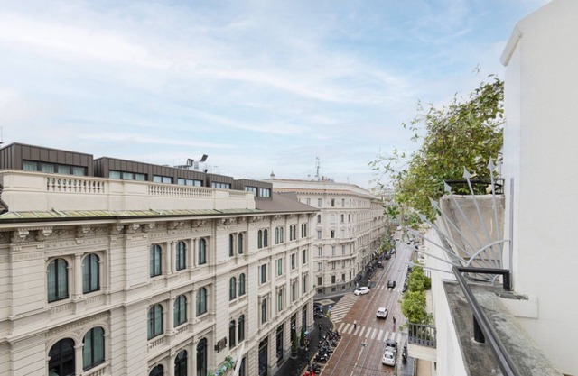 Easylife - Luxury penthouse a few steps from the Duomo