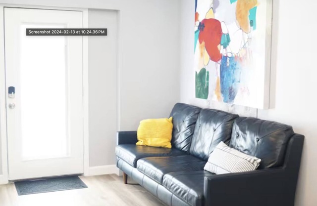 Eclectic 1 Bedroom Apt in Downtown Orlando. 15mins from Airport & UCF.