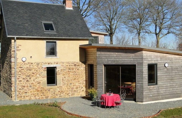 Eco-Friendly Norman House with Fireplace