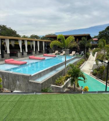 Eco Hotel La Colina Mirador Con aire acondicionado