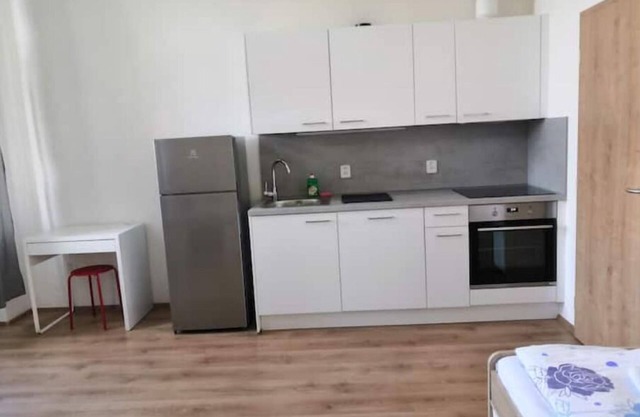 Economic group apartment with single beds