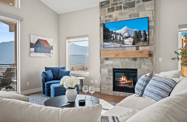 Eden Overlook B10 | Ski Retreat | Hot Tub & Views