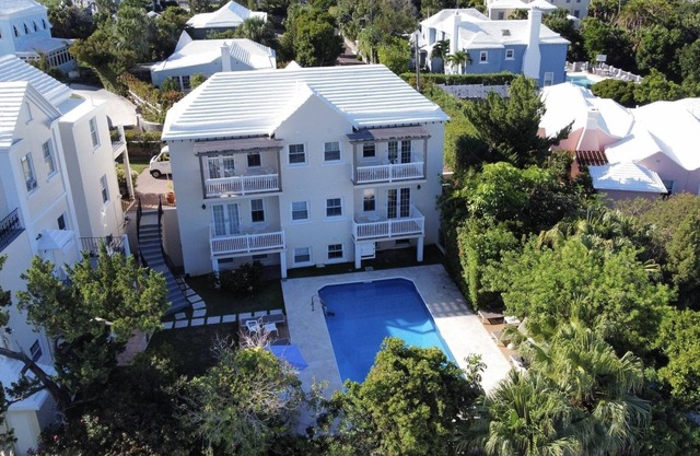 Edgehill Manor Guest House