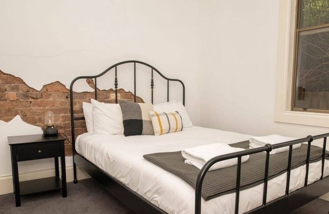 Edward Cottage - Trendy East Orange, Close to CBD