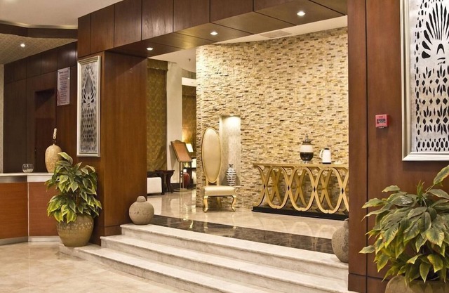 Ekono Hotel