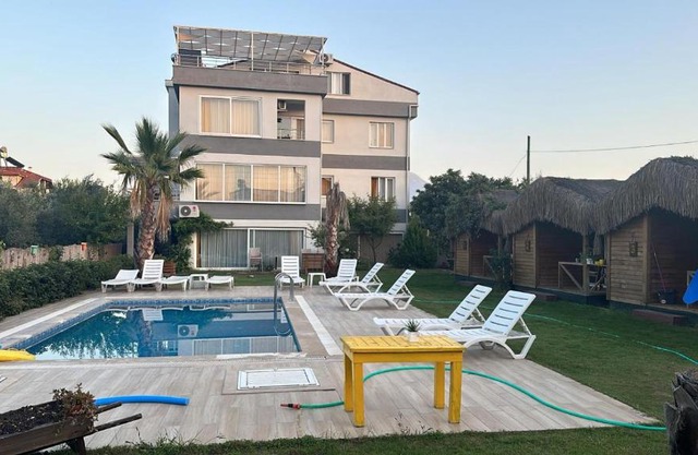 Ela Apart & Bungalow