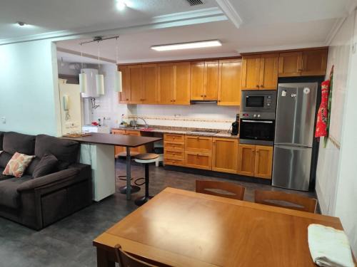 Elche stay 1, Amplio con garaje, 3 dormitorios, 2 baños