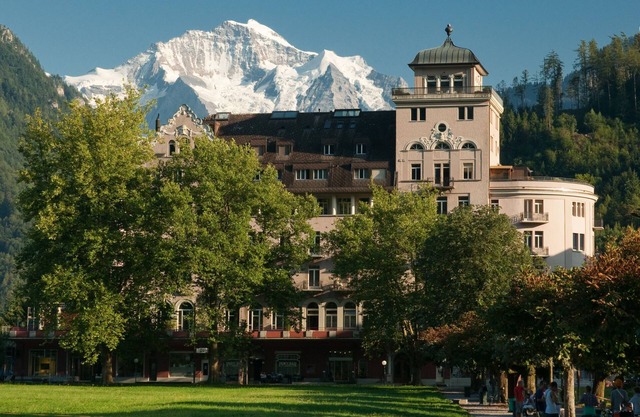 Elegance by Interhome