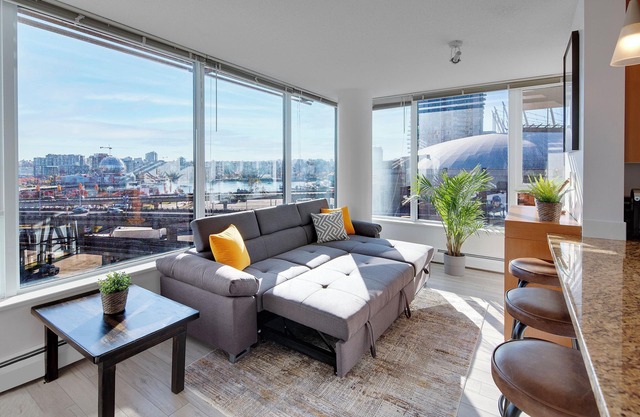 Elegance Residence in Downtown/Free Parking/Pet-Friendly