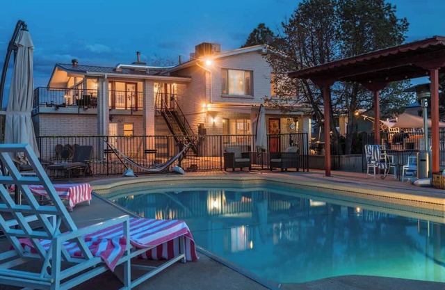 Elegant 5BR Home w/*Heated* Pool & Pool Table