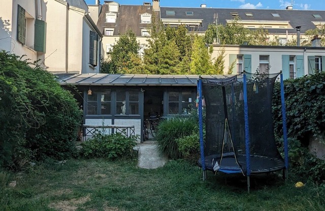 Elegant and Unique House - Close to the Centre