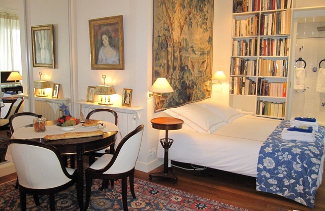 Elegant studio in Palais- Royal Monument, next to Le Louvre