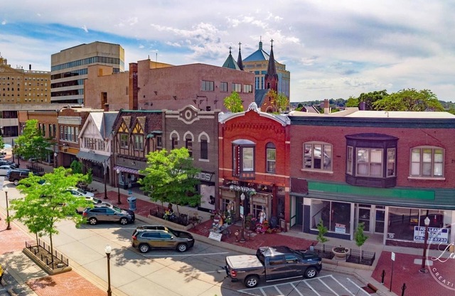 Elegant studio in the heart of Downtown Wausau