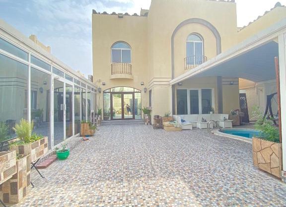 Elegant villa with private pool & gym-5 bedrooms