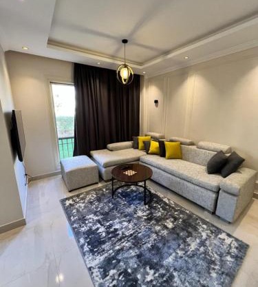 Elite apartment in new cairo stone residence compound