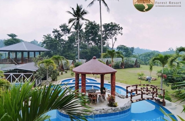 Eljoy's Forest Resort