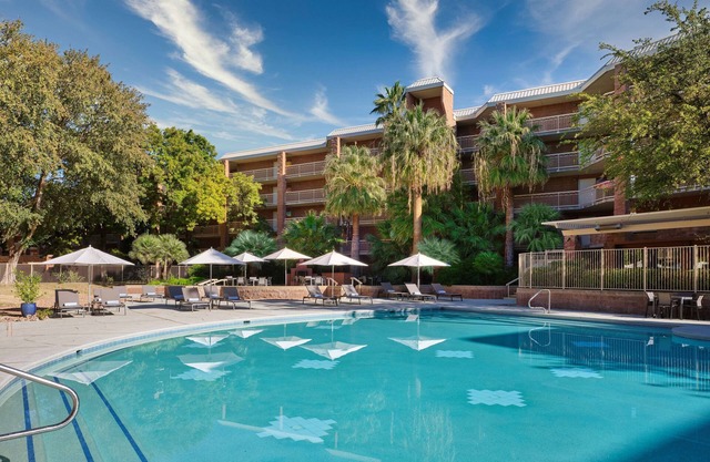 Embassy Suites by Hilton Tucson East