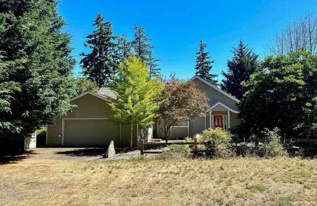 Emerald View Outlook