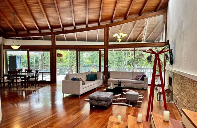 Emerald villa+VIP concierge