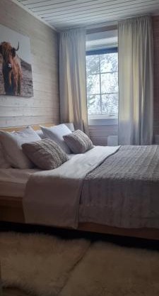 En liten hytte i Gryllefjord