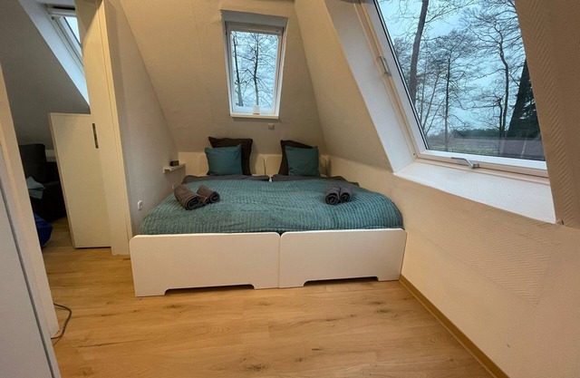 Enchanted forest vacation apartment with private entrance near the Heidepark