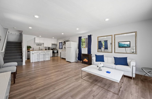 Encinitas Beach House with Peek Views and Large Yard