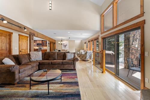 Enclave 29 by Summit County Mountain Retreats