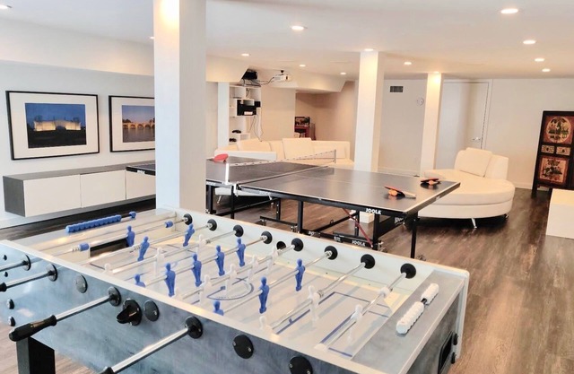 END OF JULY DEAL: Modern chic house in Georgica, East Hampton