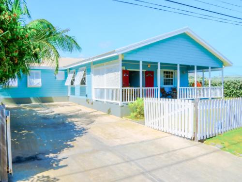 Endless Summer Beach House 3BR with Car