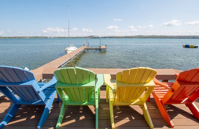 Endless Summer: "Canandaigua Lake Luxury Rental!"