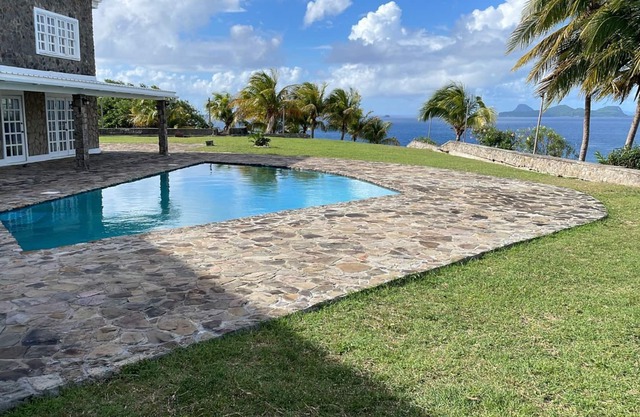 Enjoy comfort, spectacular ocean views, peace and tranquility