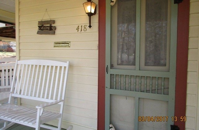 ENJOY HISTORIC DOWNTOWN FRANKLIN-STARTING AT 139 PER NIGHT SLEEPS 8!