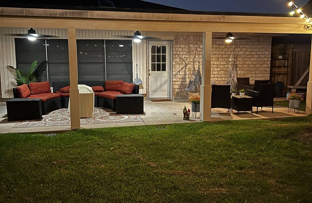 Enjoy Houston, Galveston, and Everywhere Between