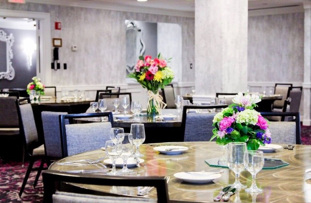 Enjoy Panoramic Capital Views in 3 Spacious Stays with In-Room Spa Services
