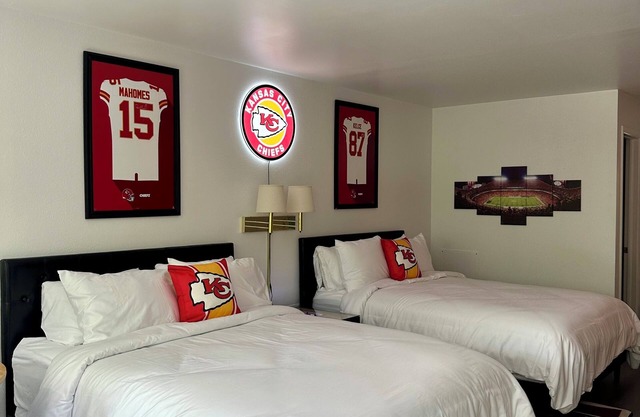 Enjoy the Champion double-queen suite of the KC Room at GloryDayz!