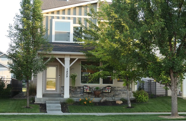 ENJOY THE SUMMER in this Well Appointed Home in Meridian ID!