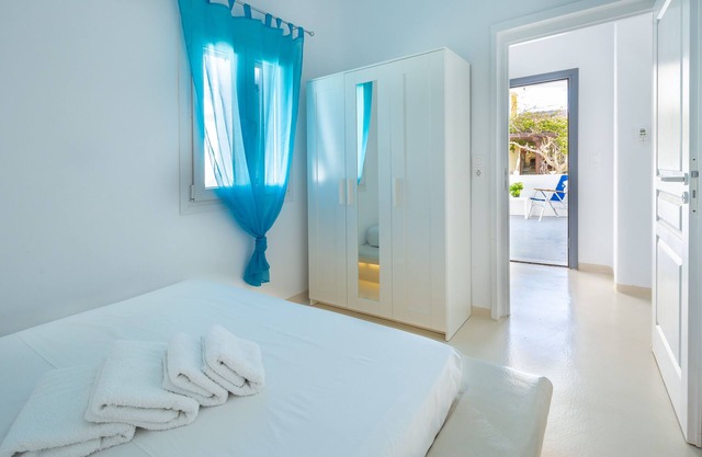 Enjoy your stay at Karystos Villas with a wonderfull view over the sea!