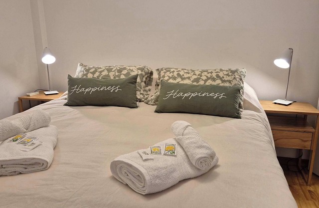 Enrique Martinez 1350 by deppto