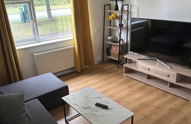 Entire 2 bed home, North Shields, FREE parking